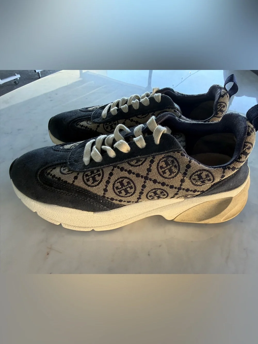 Tory Burch Good Luck Trainers Sneaker T Monogram- 10
